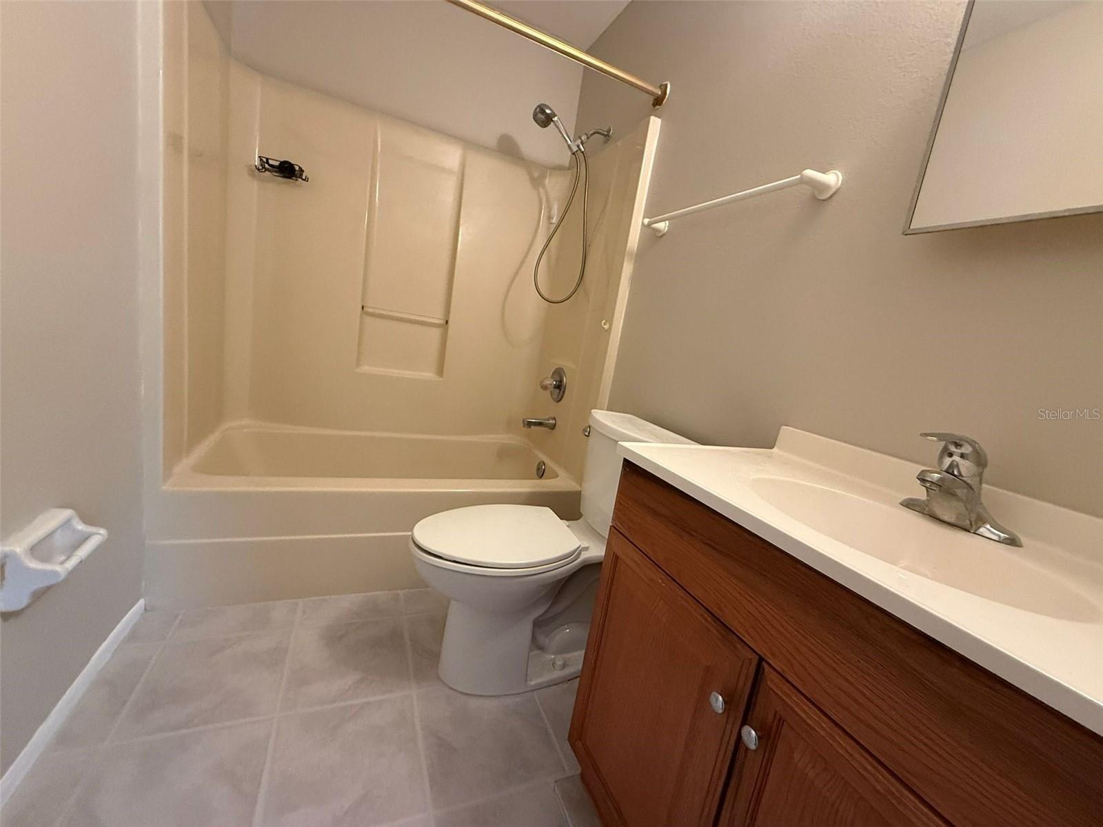 PORT CHARLOTTE SEC 63 - Residential Lease