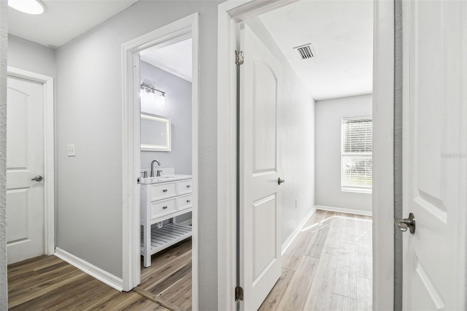 SPRING HILL - Residential