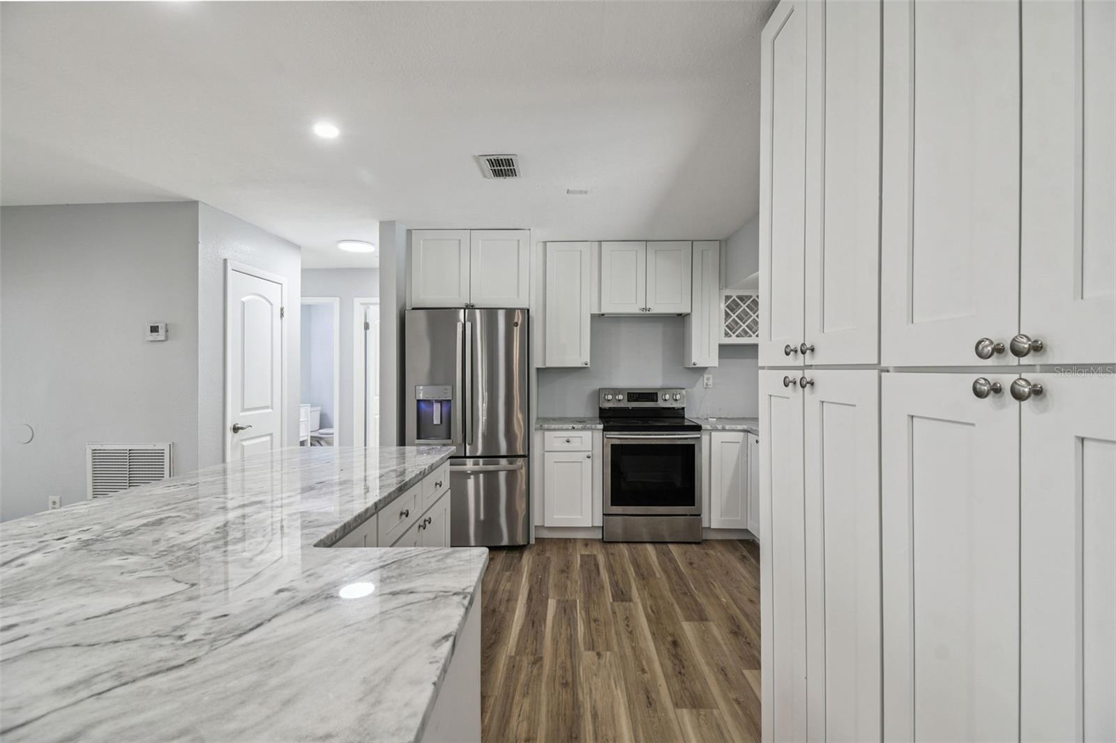 SPRING HILL - Residential