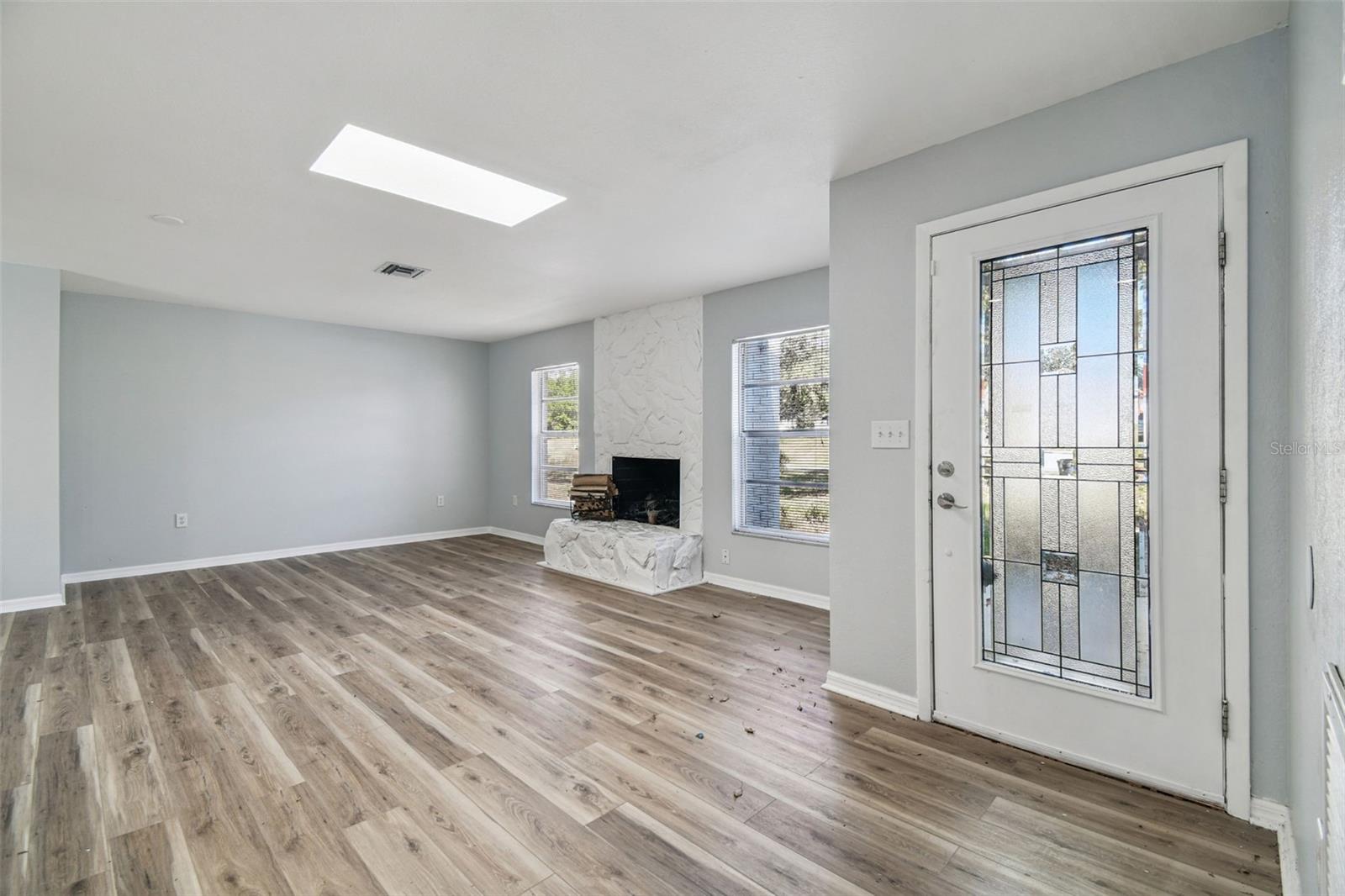 SPRING HILL - Residential