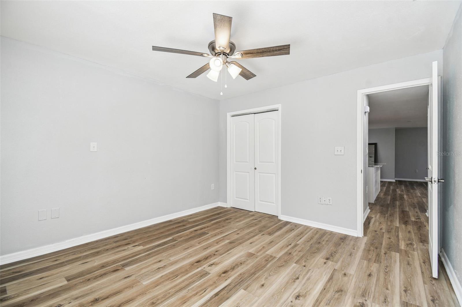 SPRING HILL - Residential