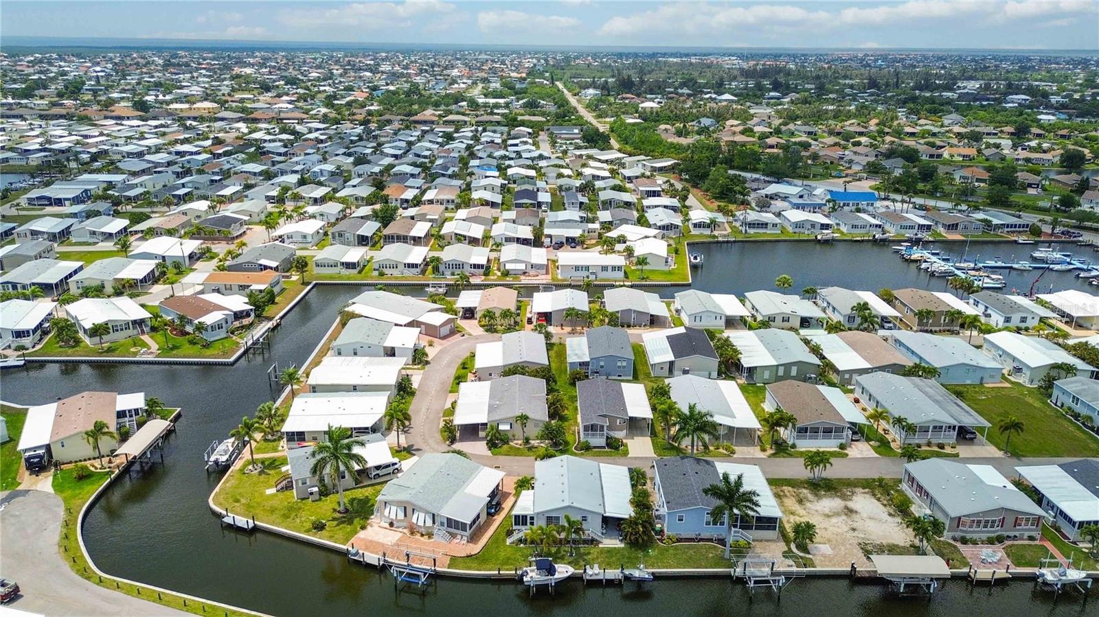 WINDMILL VILLAGE - Residential