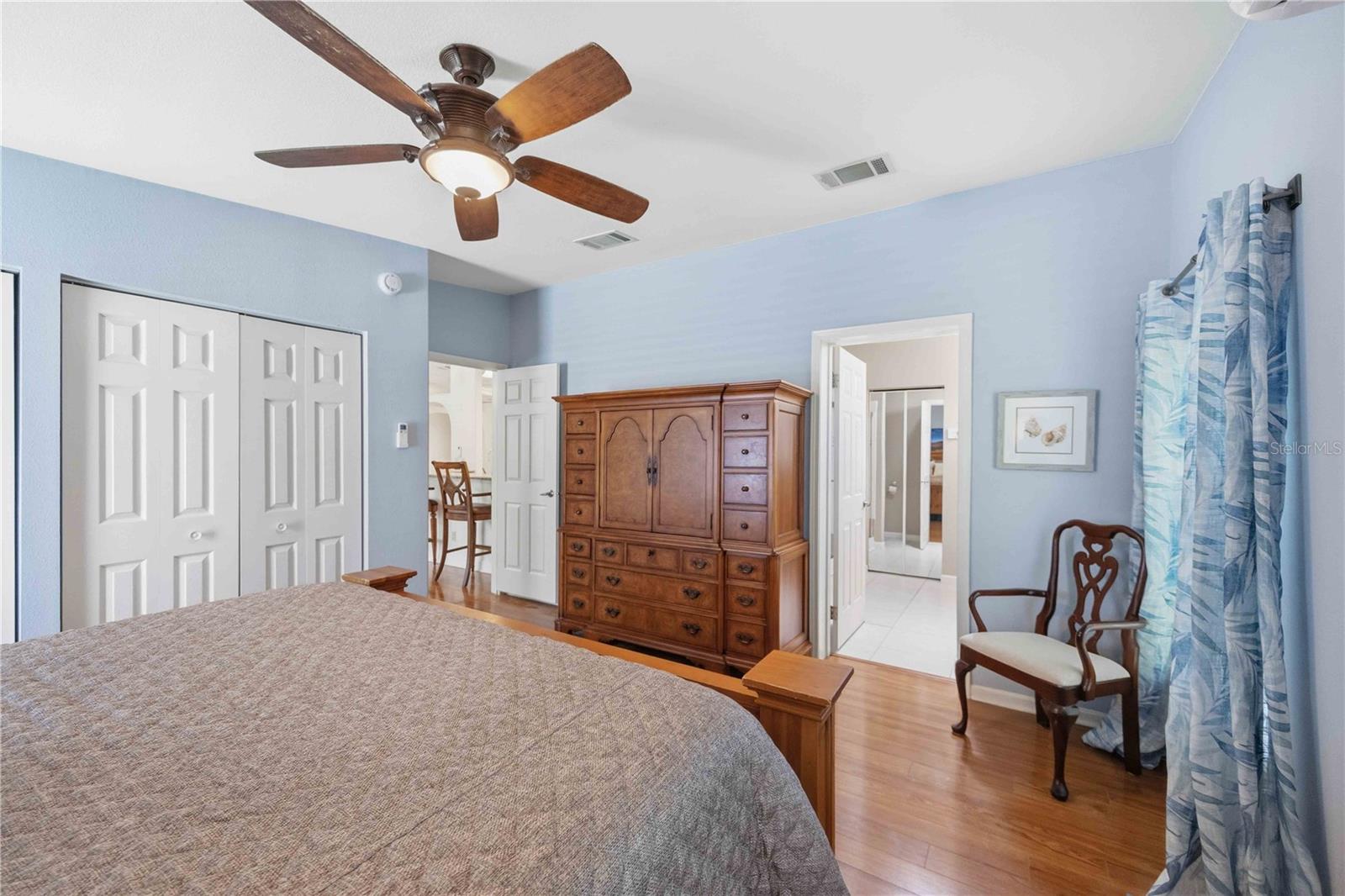 WINDMILL VILLAGE - Residential