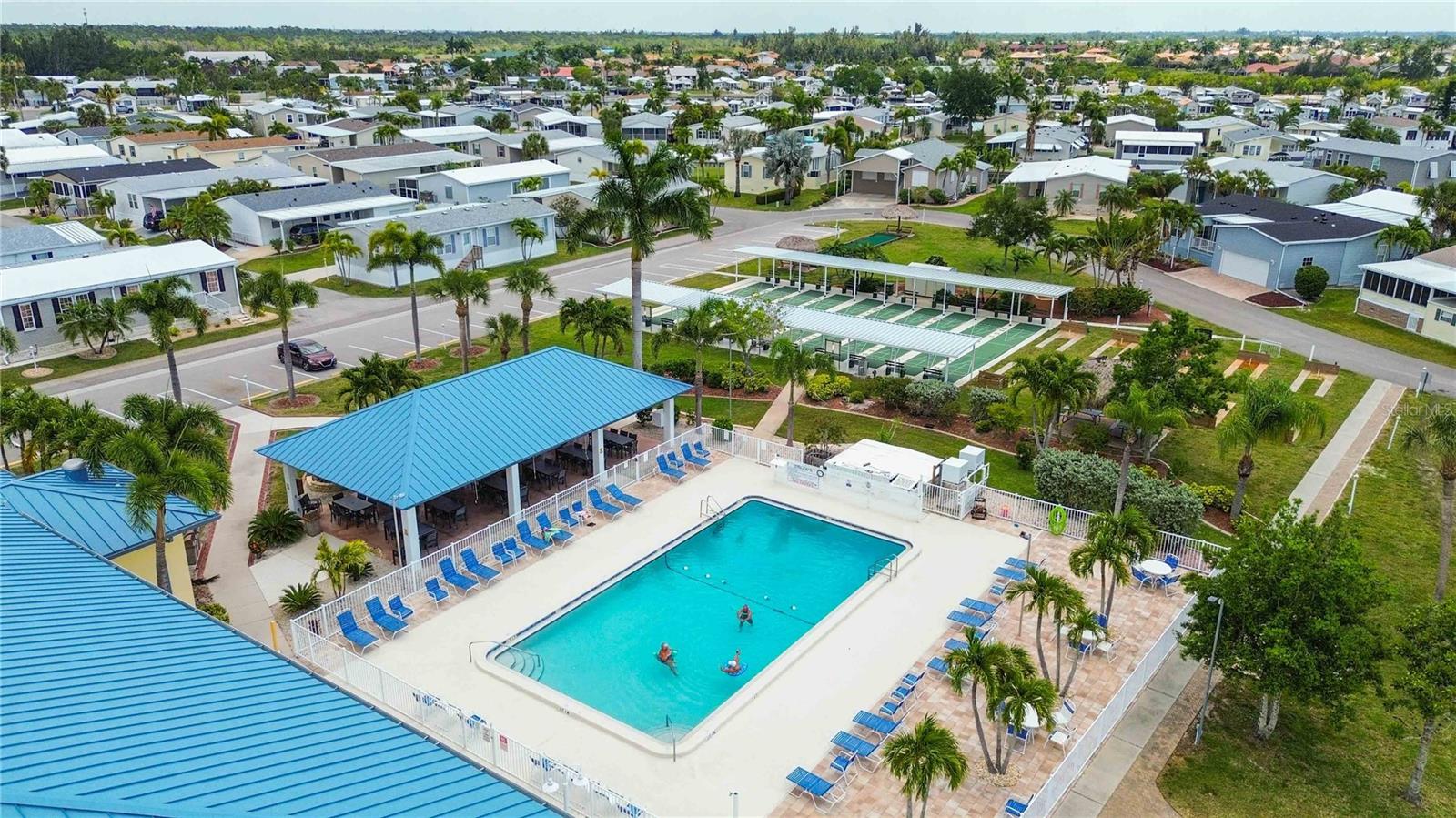 WINDMILL VILLAGE - Residential