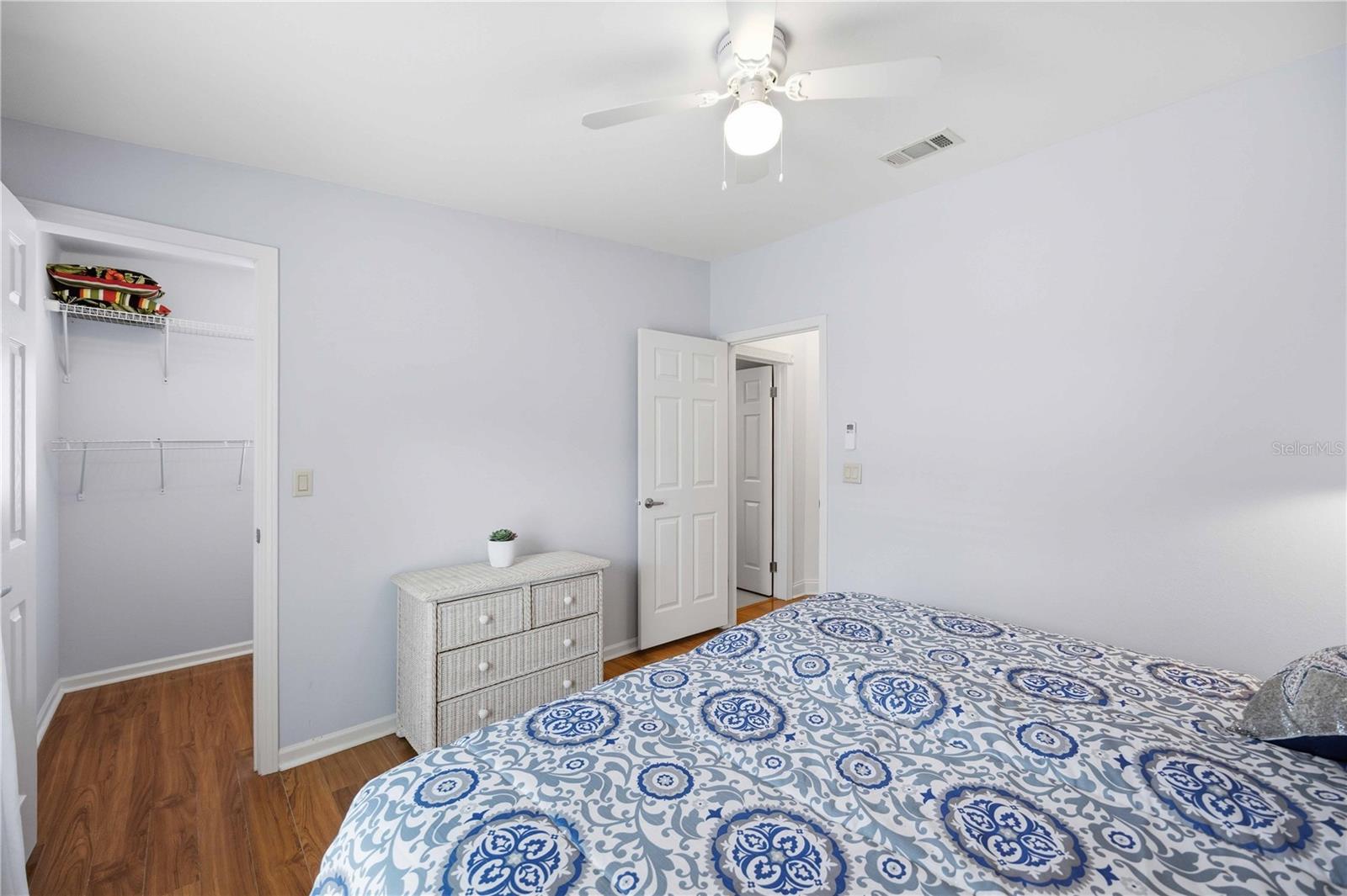 WINDMILL VILLAGE - Residential