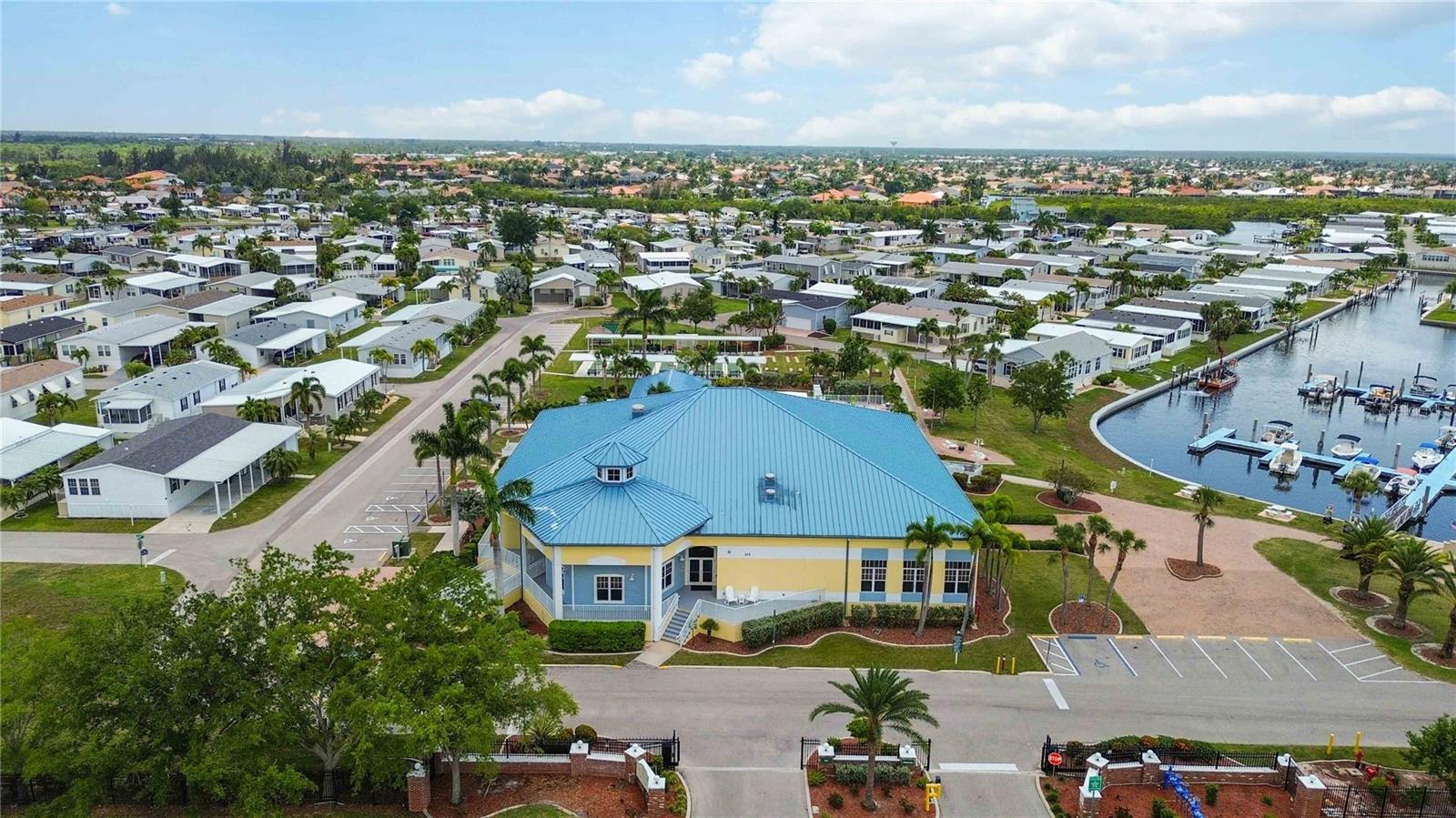 WINDMILL VILLAGE - Residential