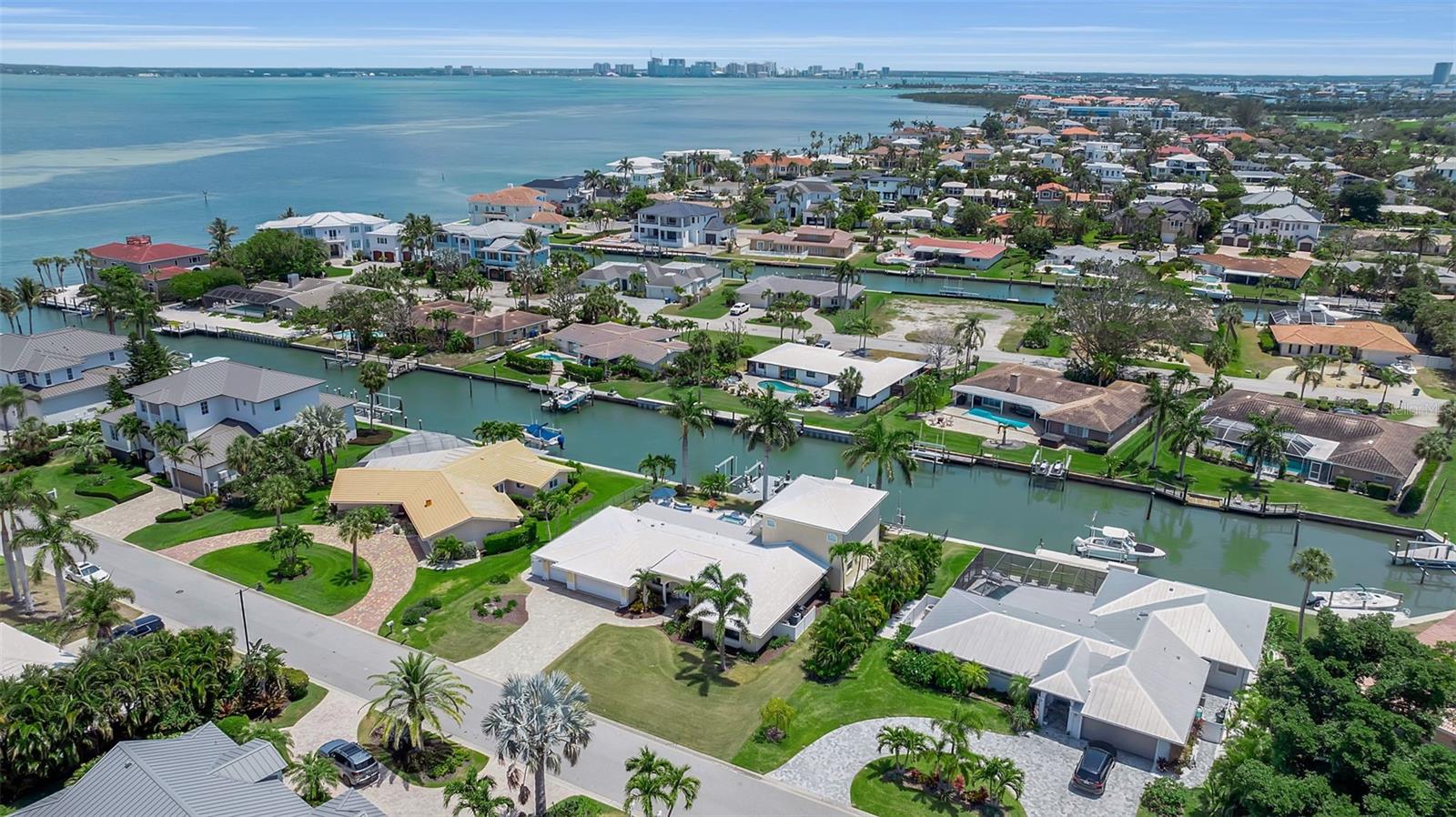 524 HORNBLOWER LANE