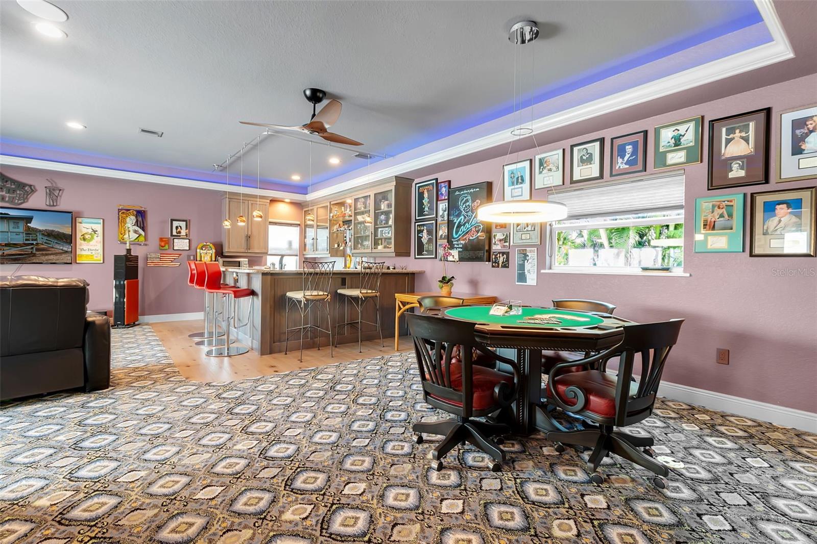 COUNTRY CLUB SHORES SEC 2 - Residential