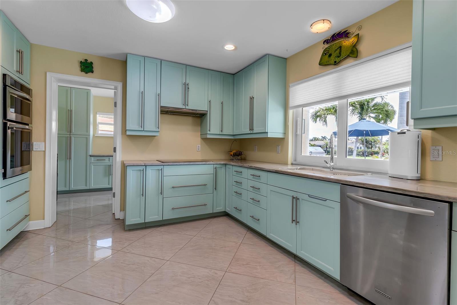 COUNTRY CLUB SHORES SEC 2 - Residential