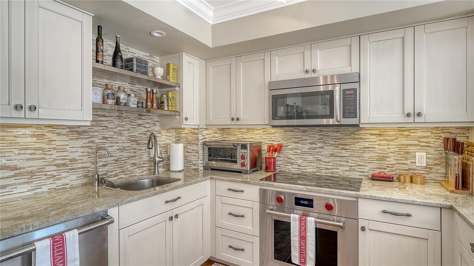 BEACHES OF LONGBOAT KEY PH-1 - Residential