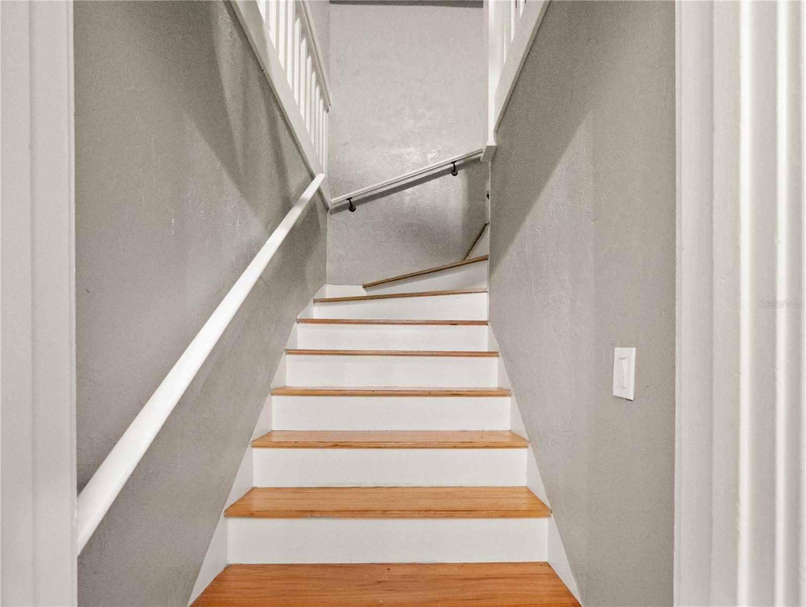 COLLEGE PARK CC SEC - Residential