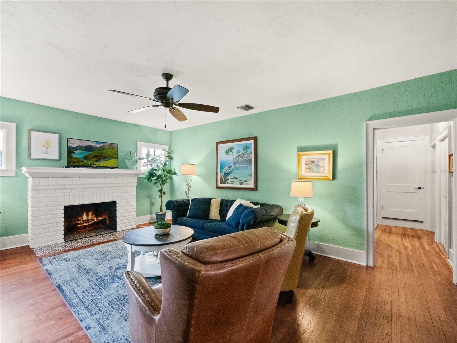 COLLEGE PARK CC SEC - Residential