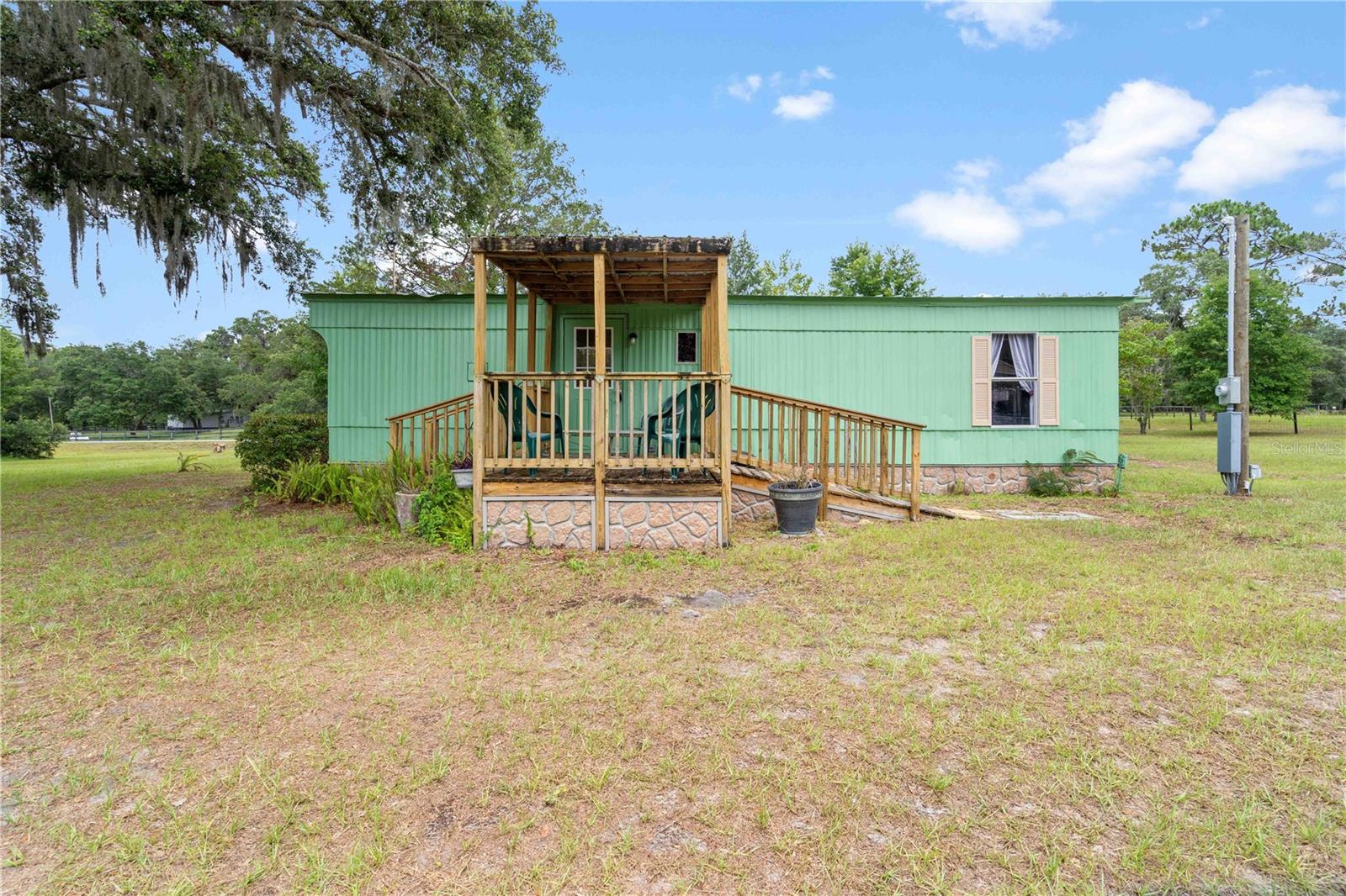 SMALL FARMS - Residential