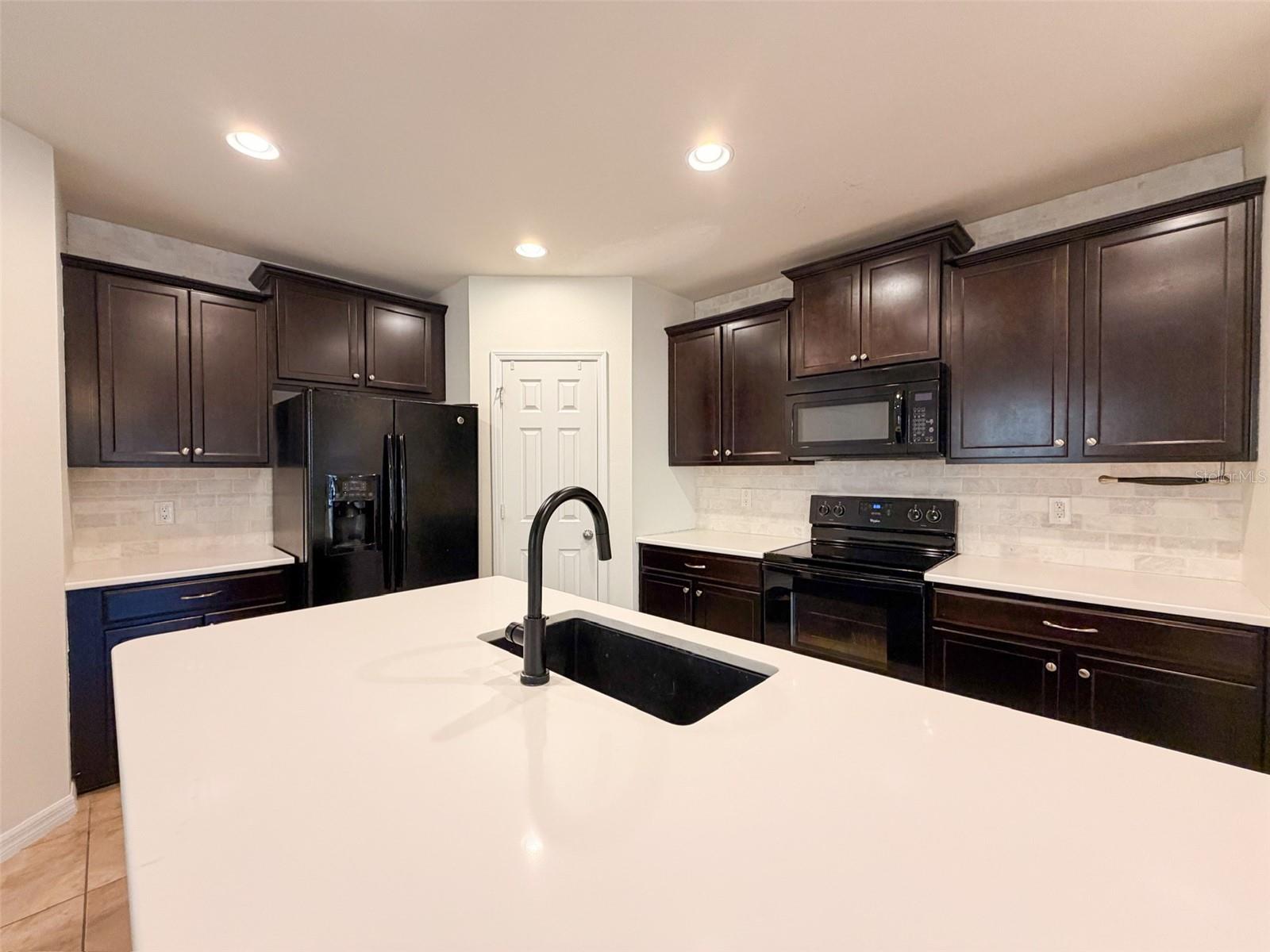 MAGNOLIA PARK NORTHEAST E - Residential