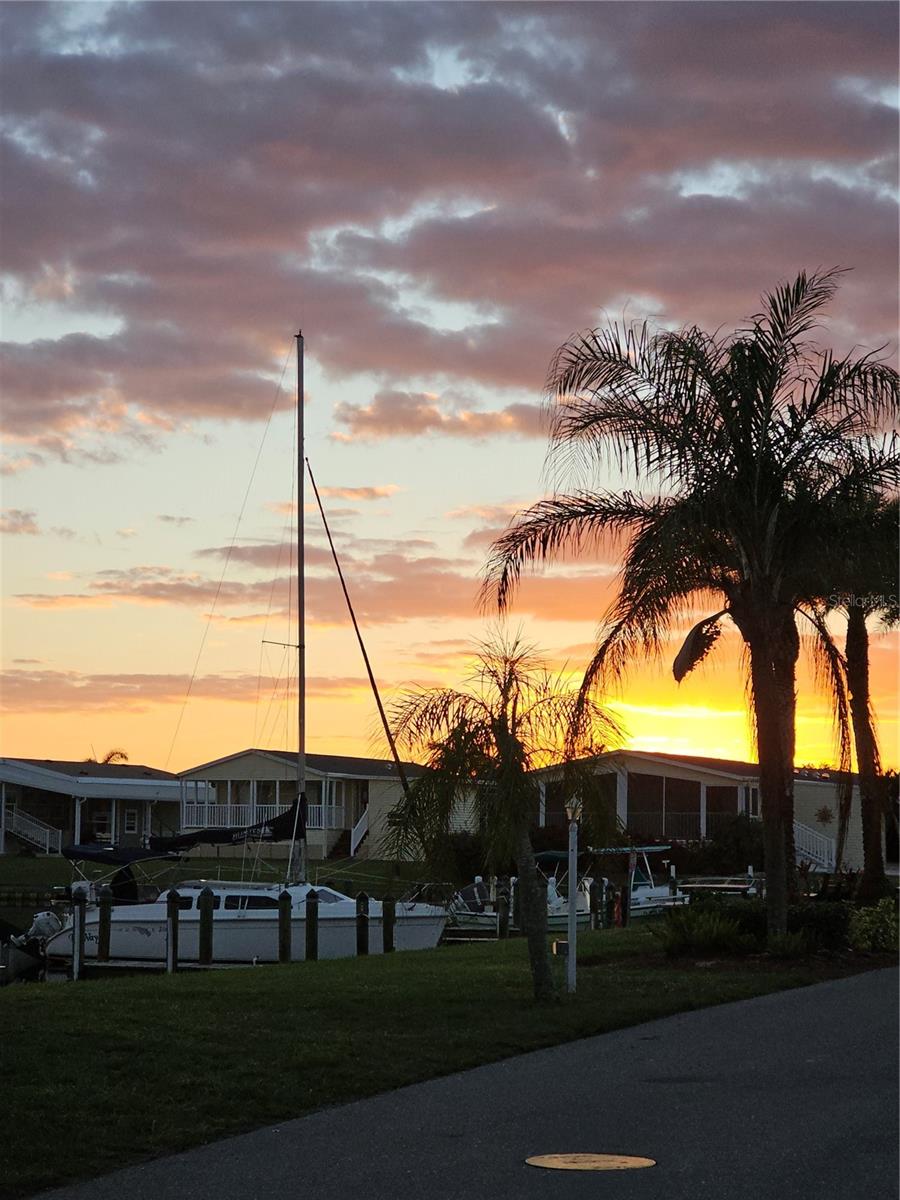 WINDMILL VILLAGE - Residential