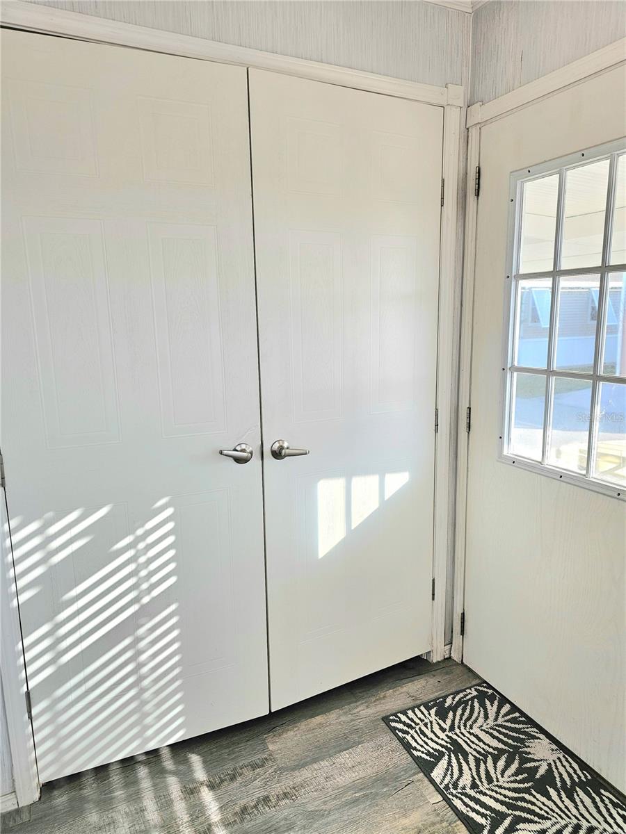 WINDMILL VILLAGE - Residential