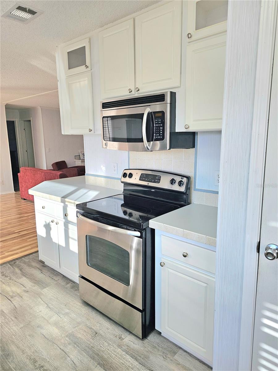 WINDMILL VILLAGE - Residential