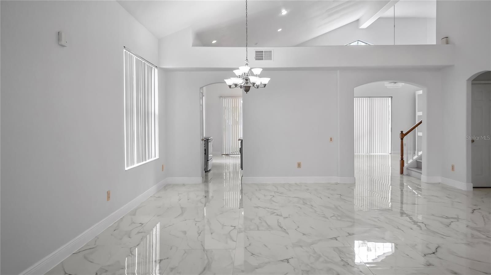 METROWEST SEC 01 - Residential Lease