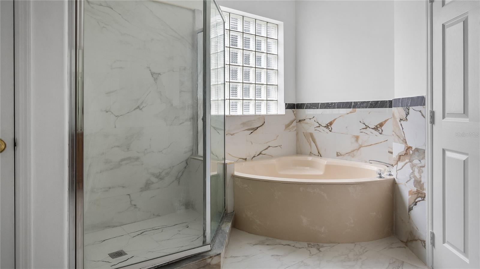 METROWEST SEC 01 - Residential Lease