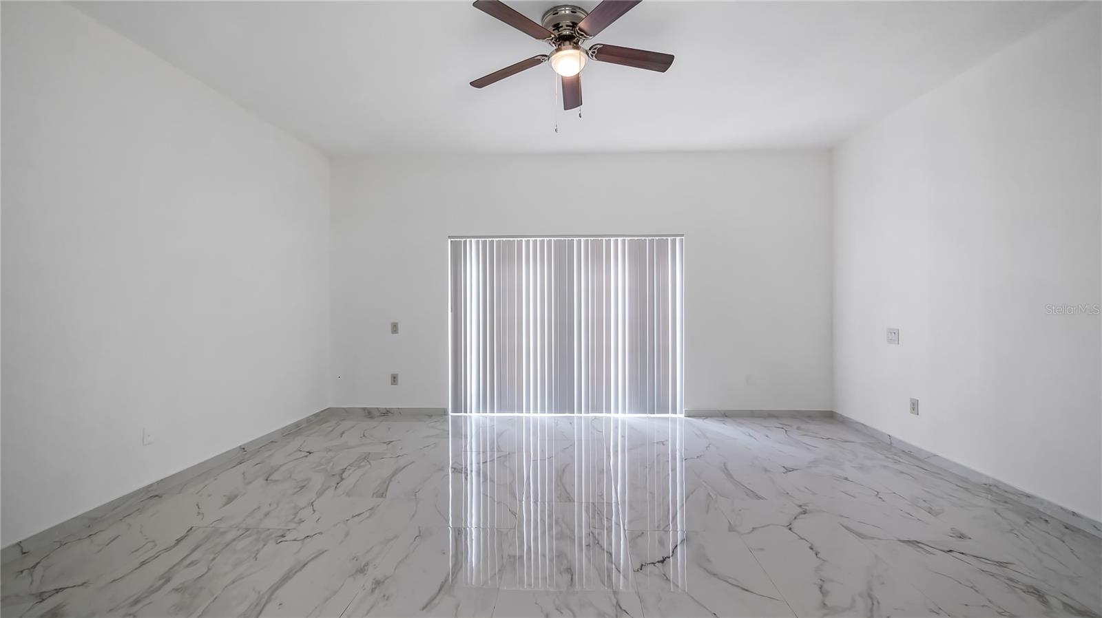 METROWEST SEC 01 - Residential Lease