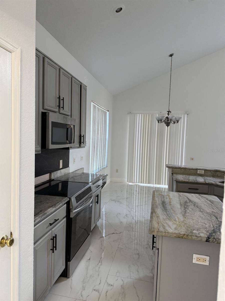 METROWEST SEC 01 - Residential Lease