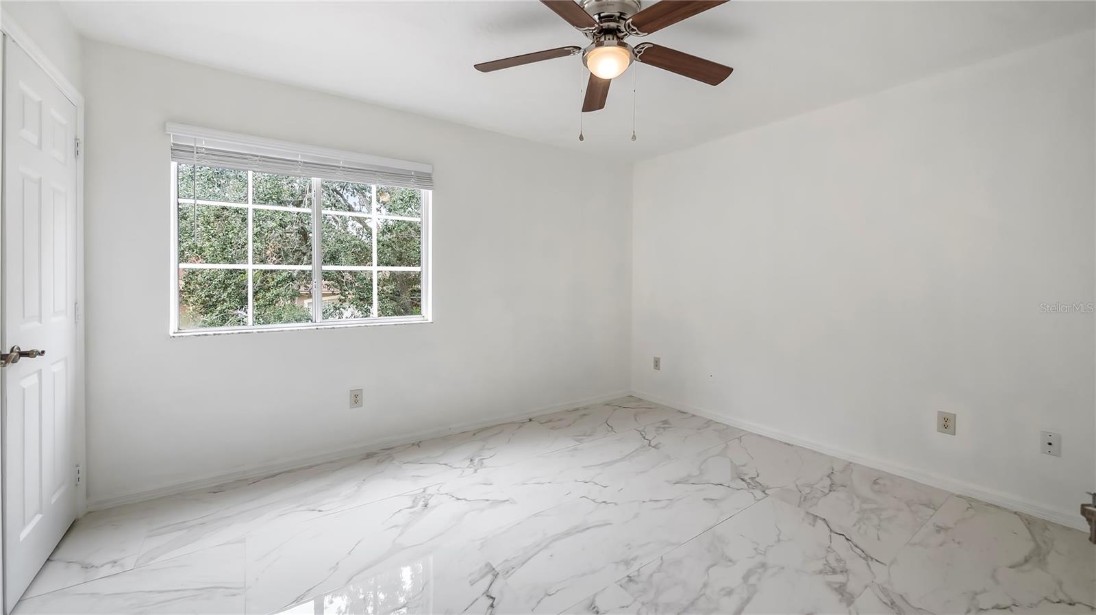 METROWEST SEC 01 - Residential Lease