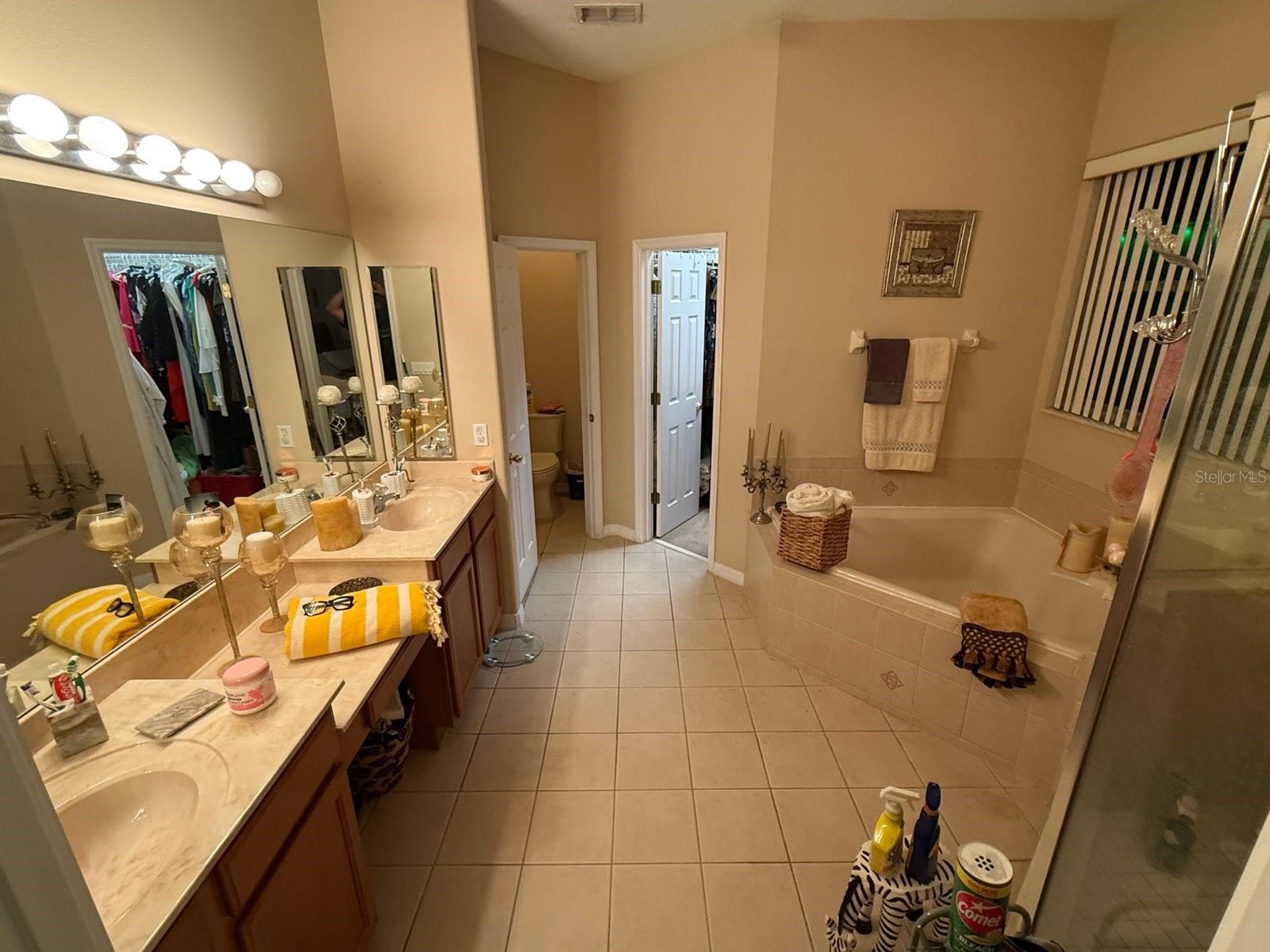 SAXON WOODS UNIT 03-A - Residential