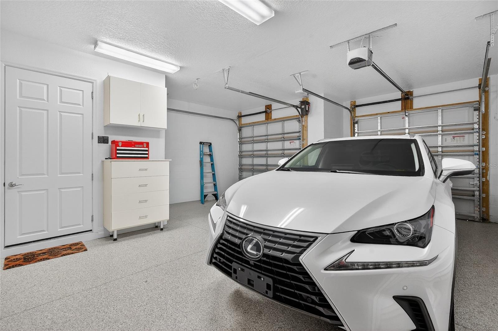 KANAHA BEACH - Residential