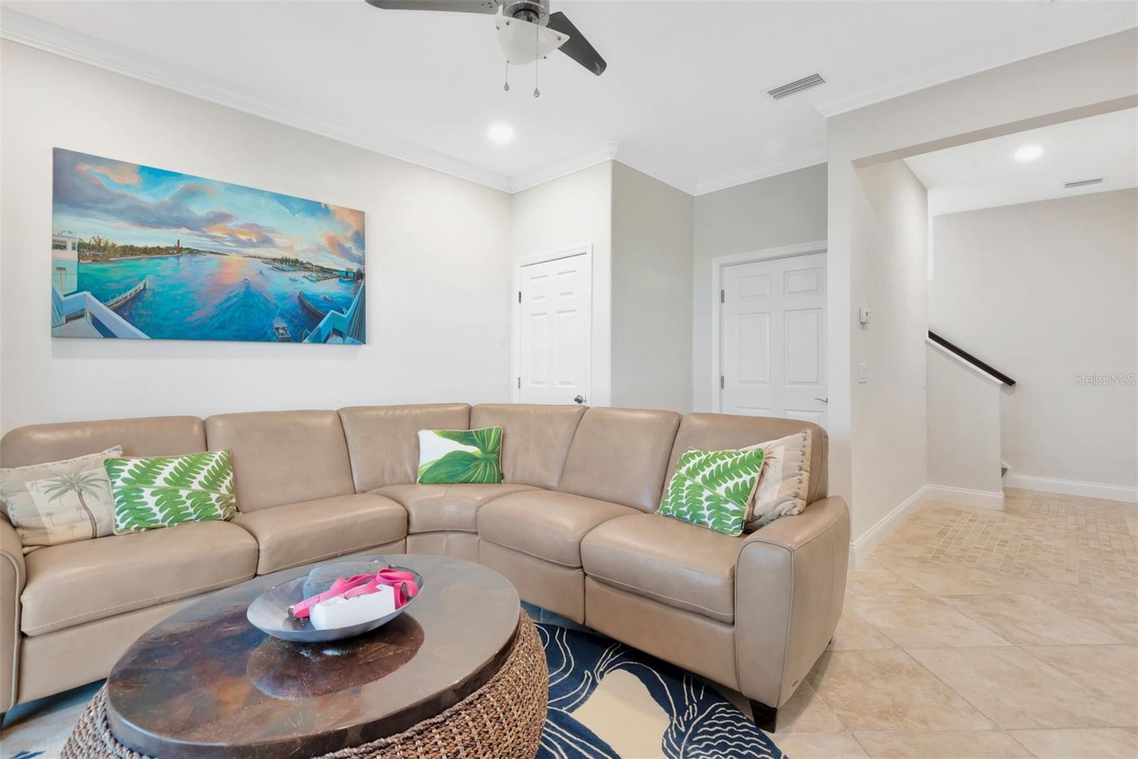 KANAHA BEACH - Residential