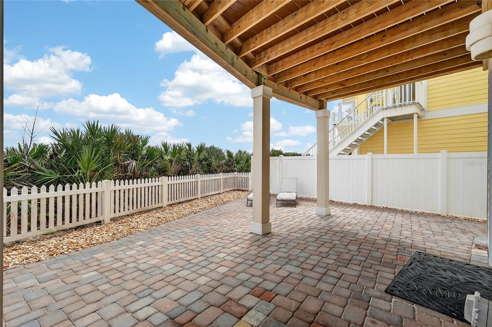 KANAHA BEACH - Residential