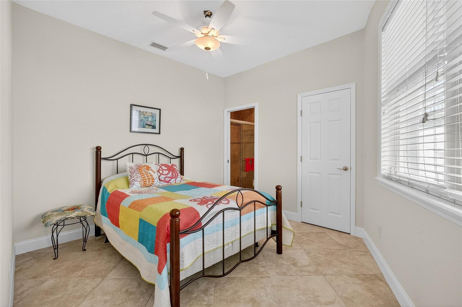 KANAHA BEACH - Residential