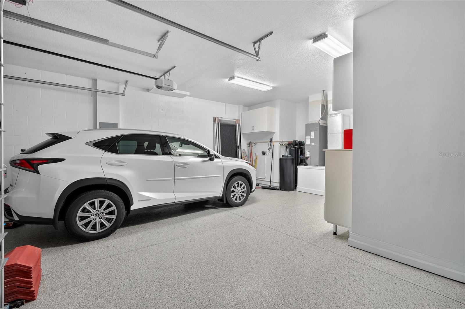 KANAHA BEACH - Residential