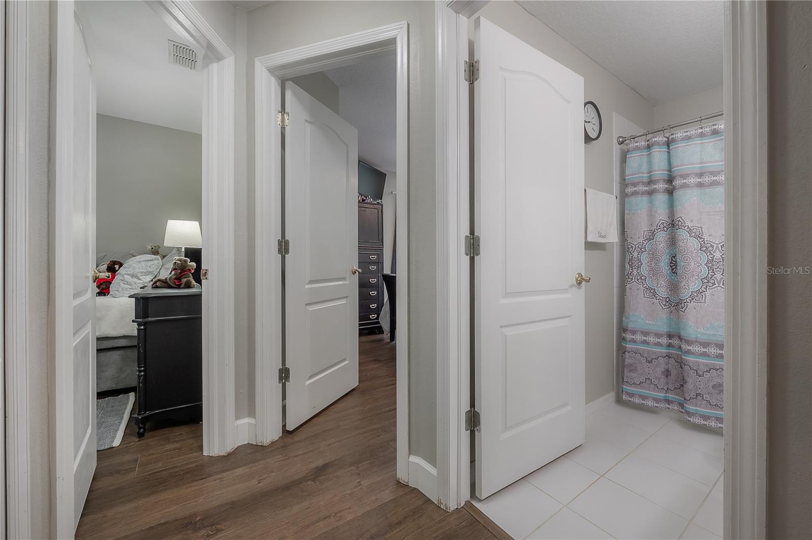 MEADOW BROOK UNIT 3 - Residential