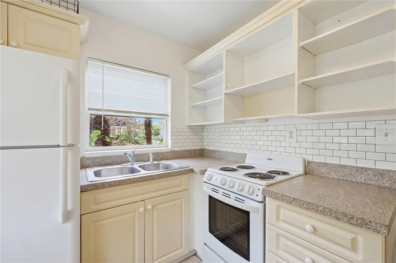 SEMINOLE PARK - Residential Income