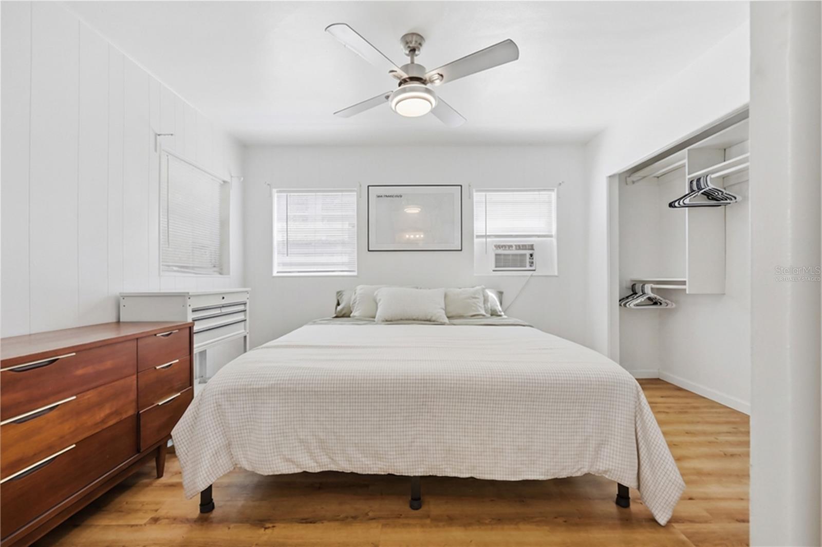 SEMINOLE PARK - Residential Income