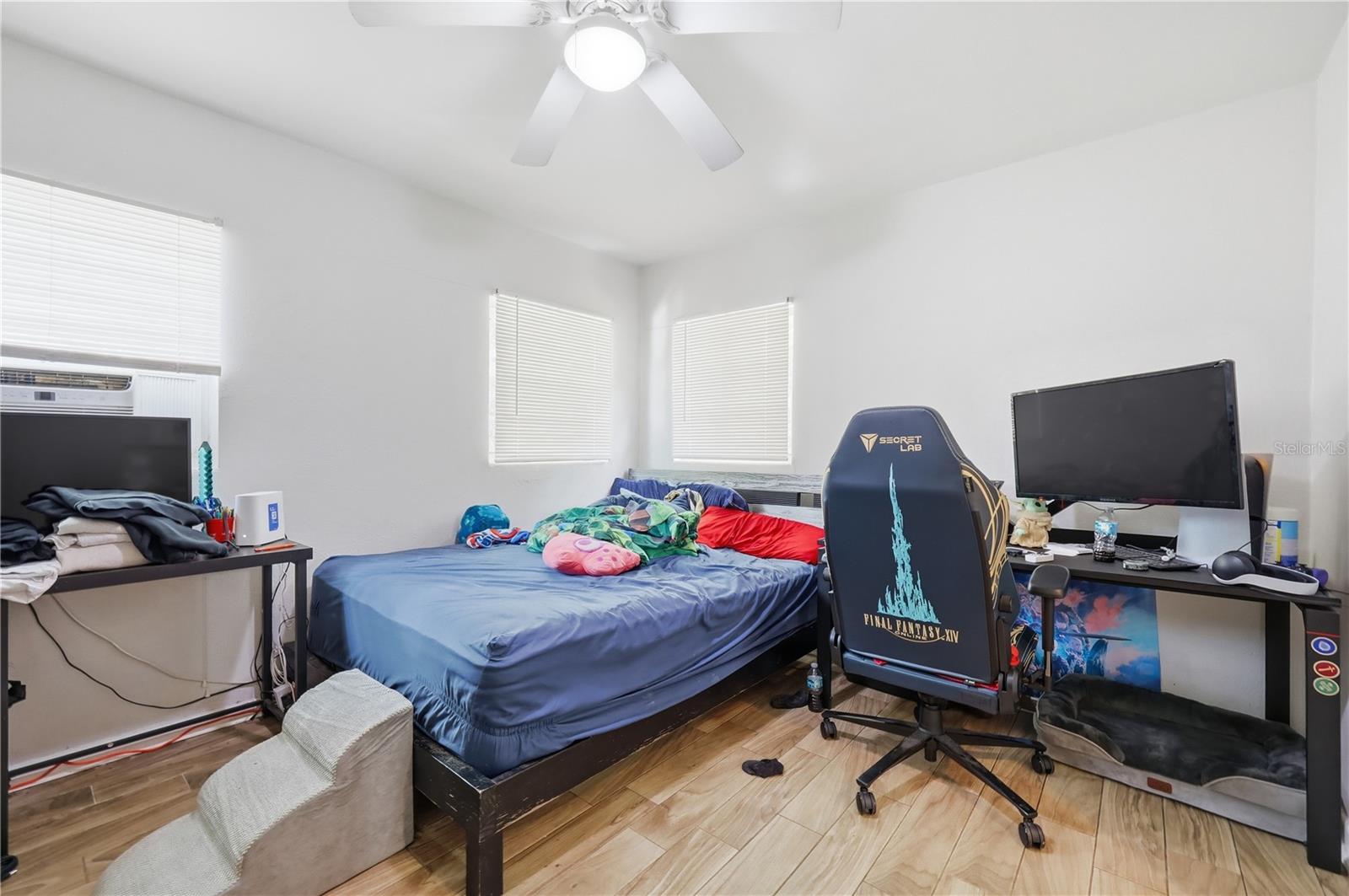 SEMINOLE PARK - Residential Income