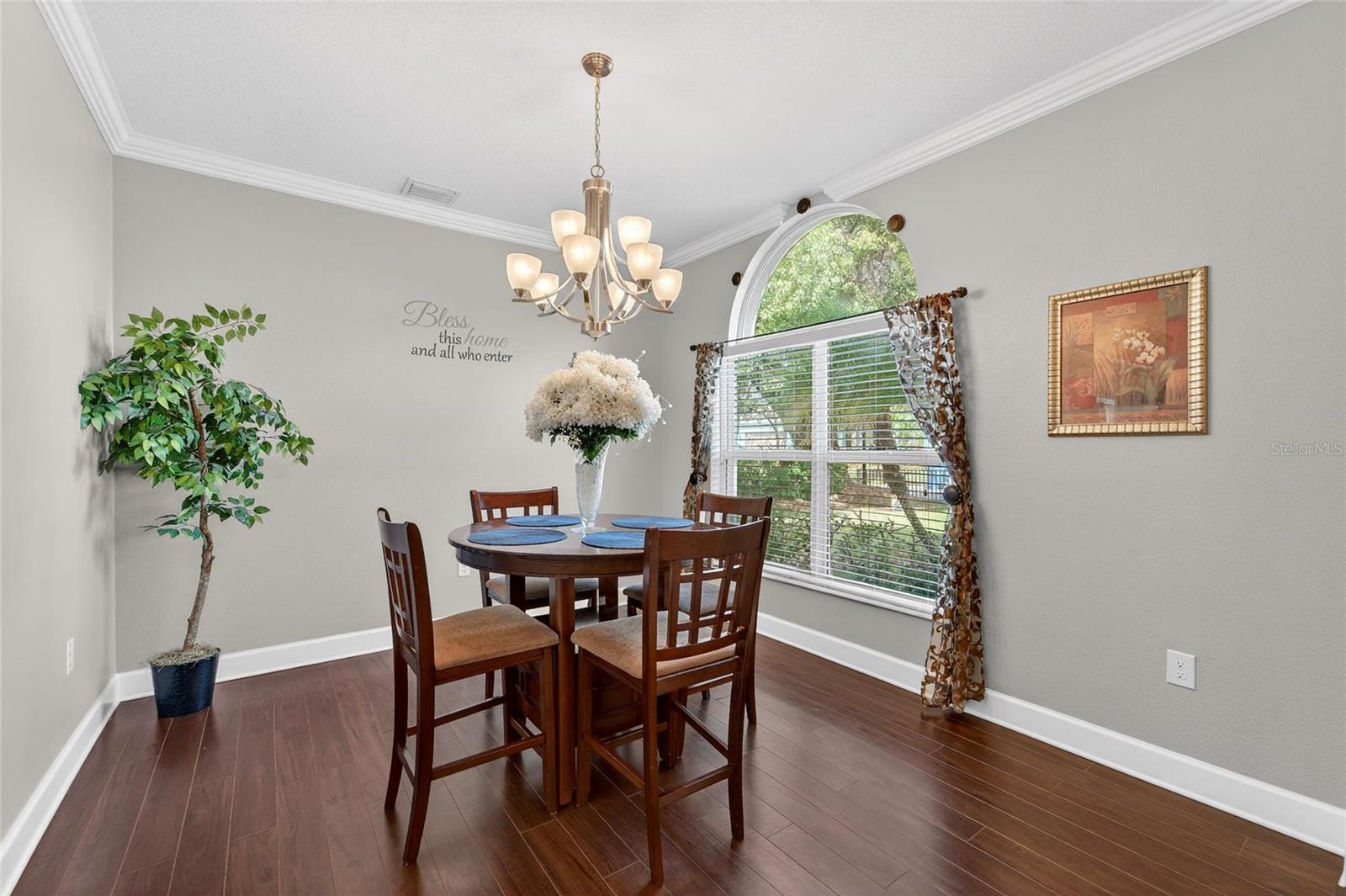 ESTATES AT LIMONA WOODS - Residential