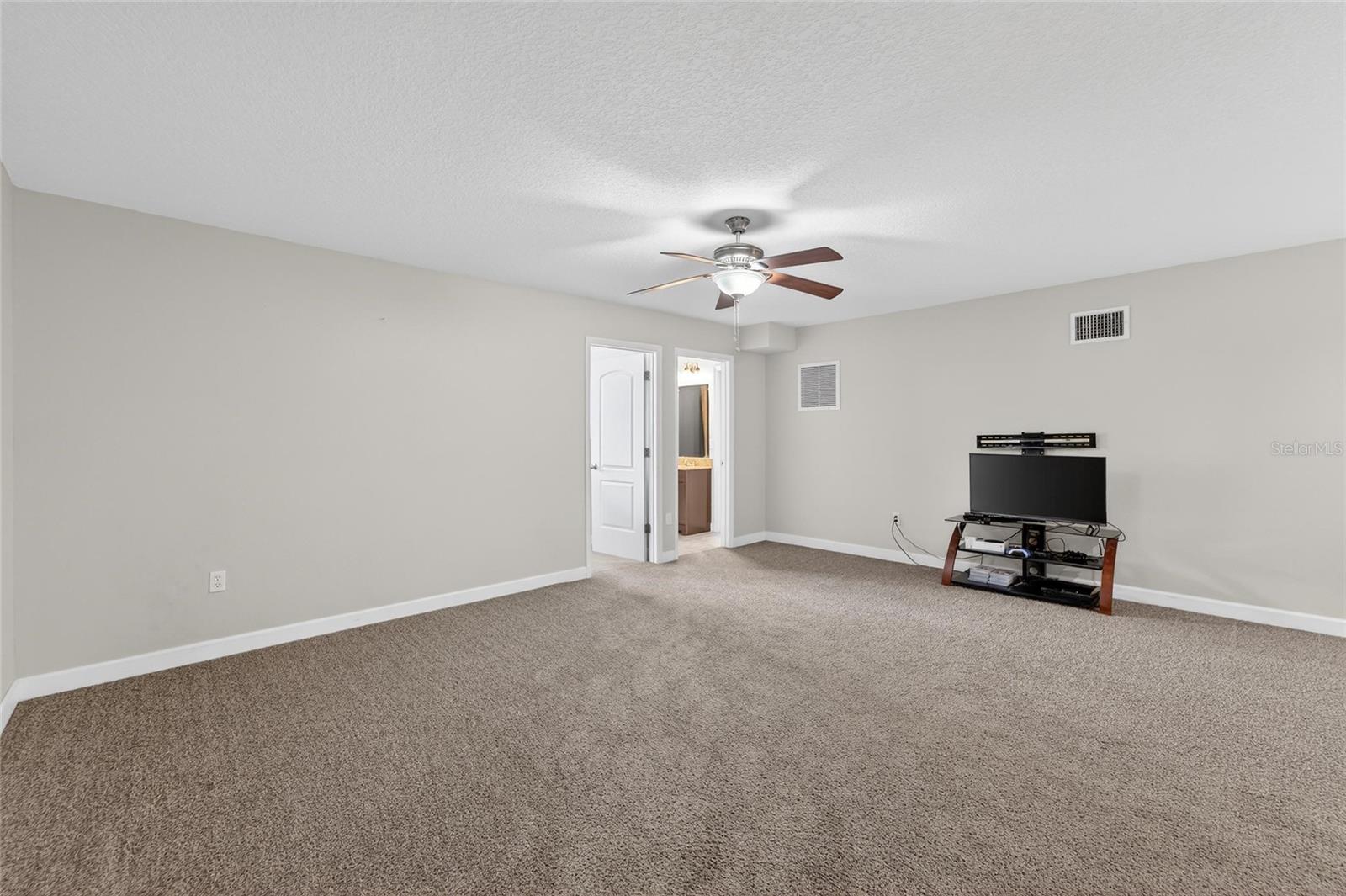 ESTATES AT LIMONA WOODS - Residential