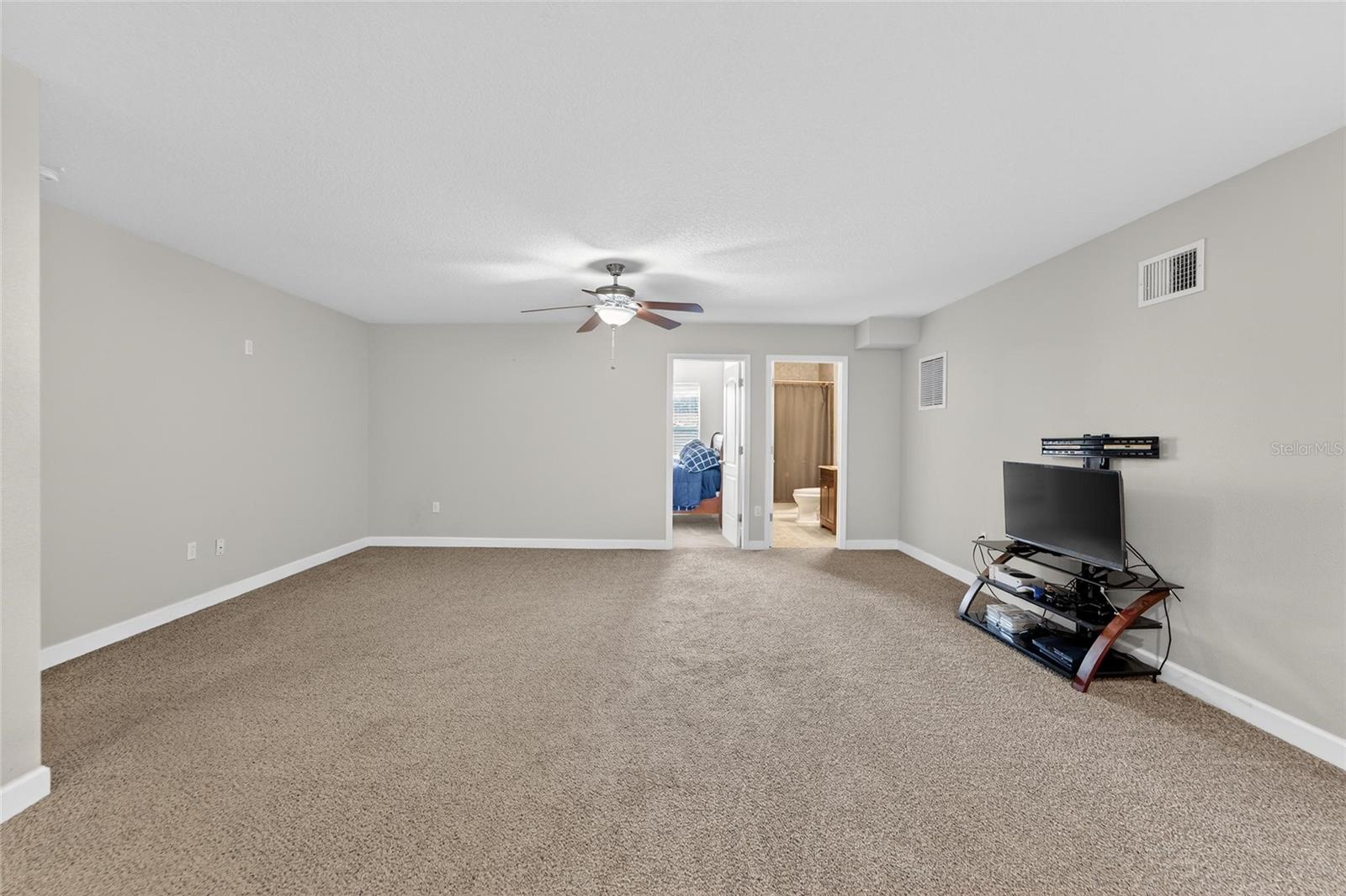 ESTATES AT LIMONA WOODS - Residential