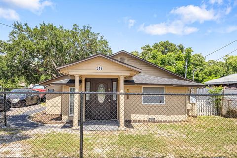 Photo of 517 Oak Street, Auburndale, FL 33823 (MLS # O6422400)