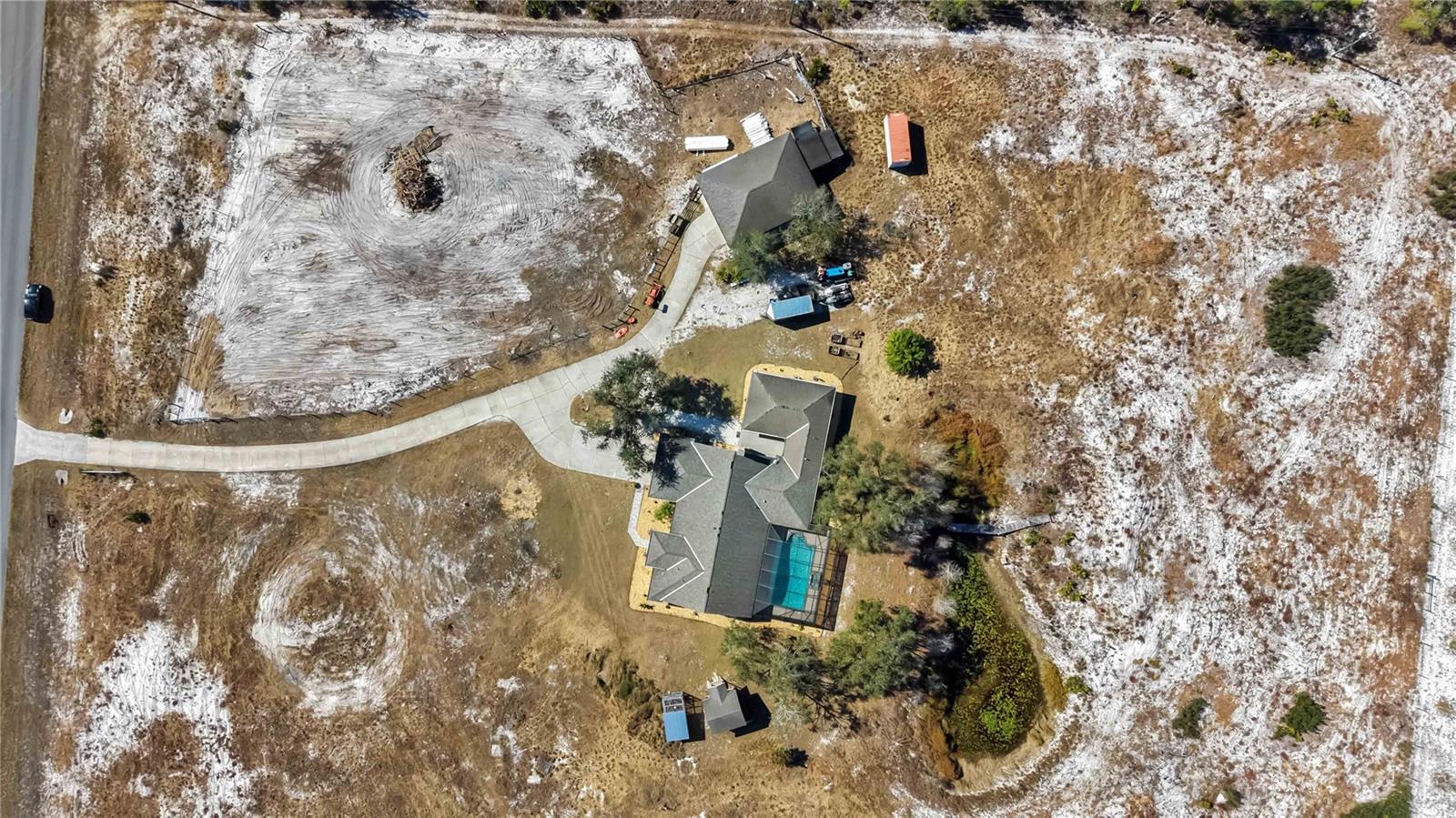 MAGNOLIA HILL - Residential