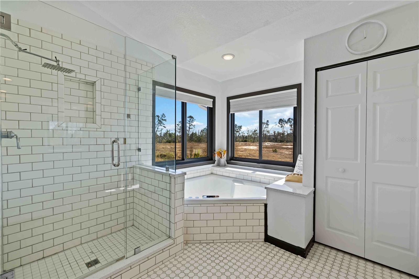 MAGNOLIA HILL - Residential