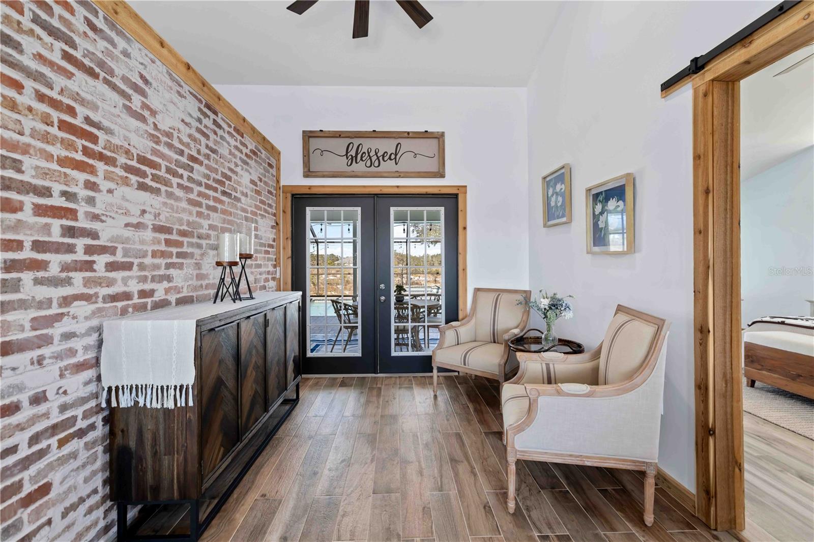 MAGNOLIA HILL - Residential