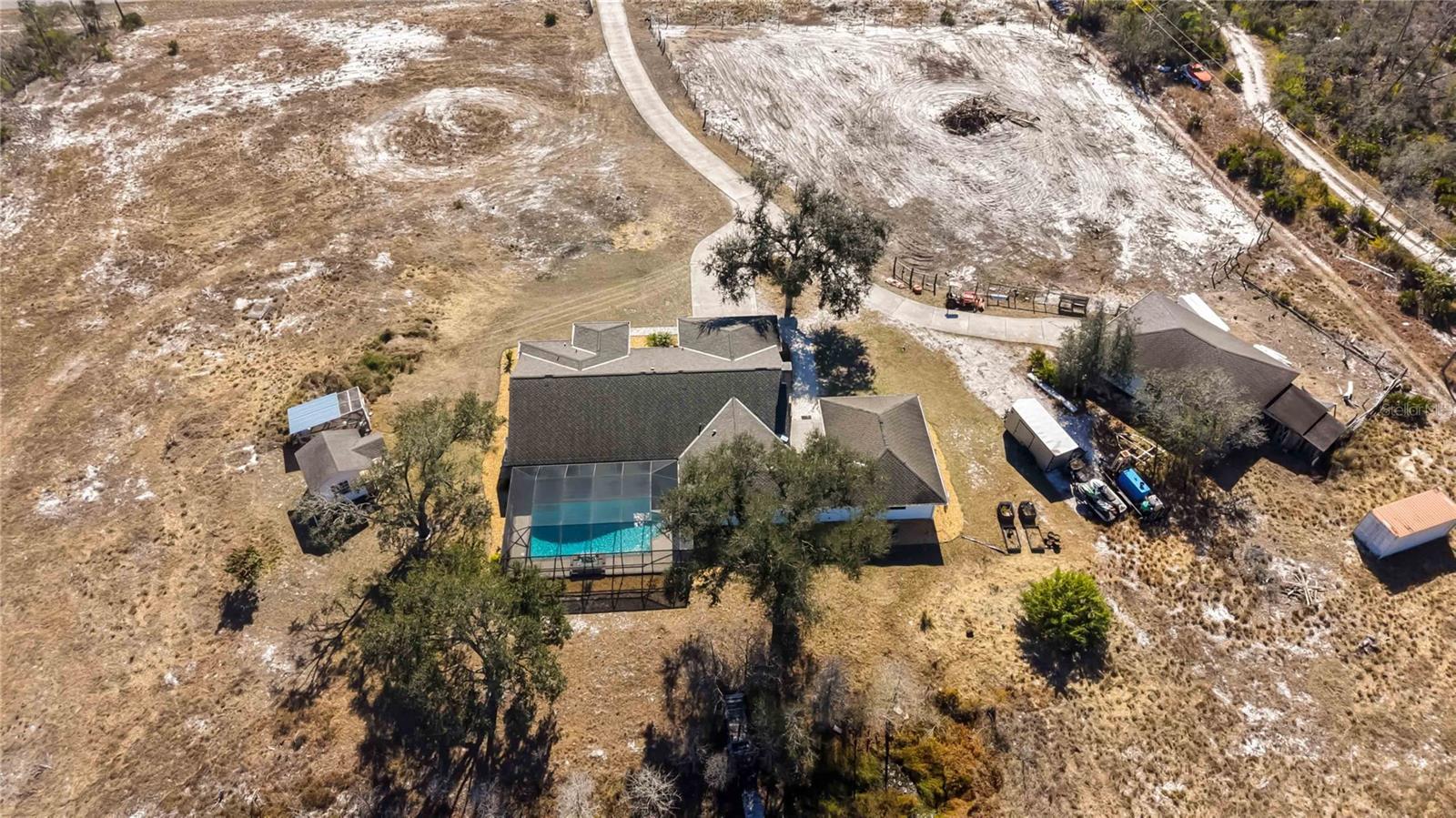 MAGNOLIA HILL - Residential