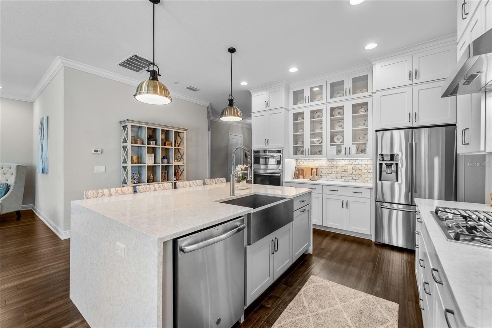 3108 W PALMIRA AVENUE