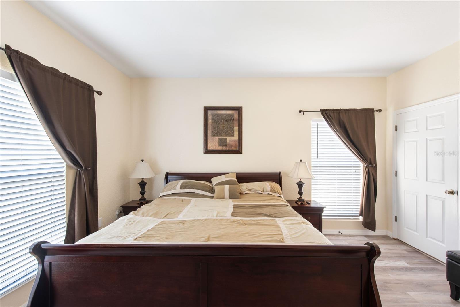 TOWNHOMES AT CAPE HAZE PH2 BLDG6 - Residential