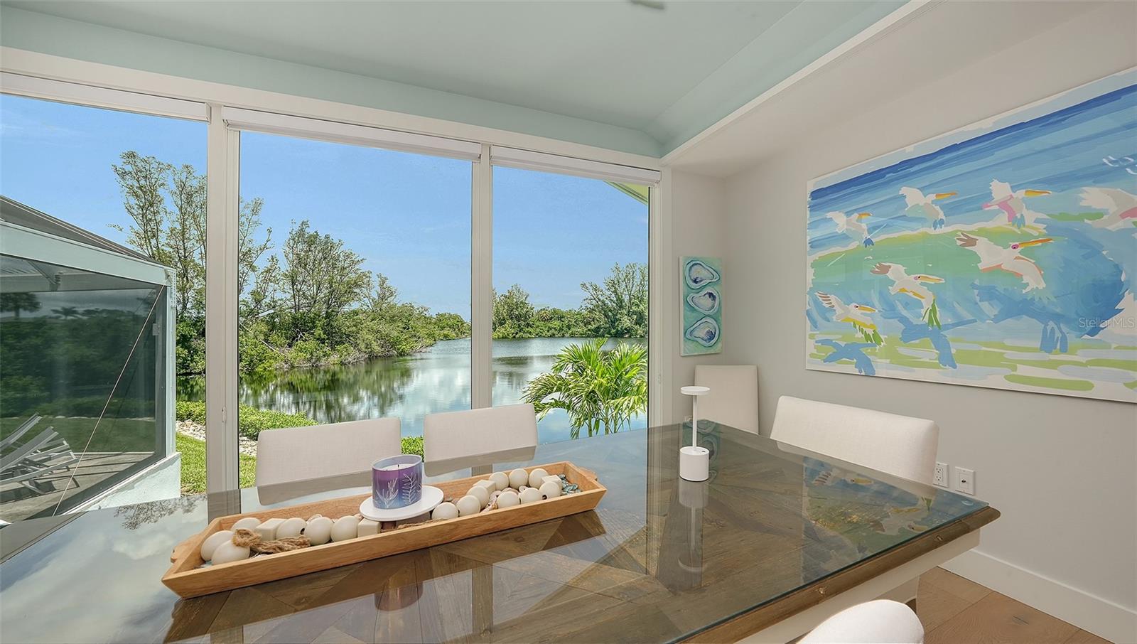 BAY ISLES - Residential