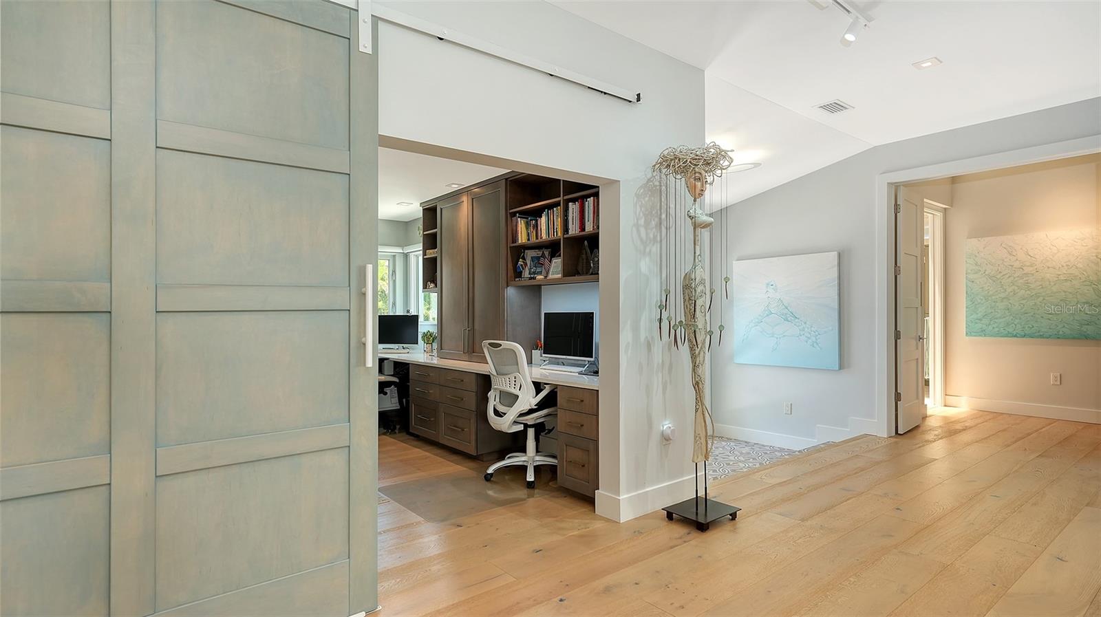 BAY ISLES - Residential