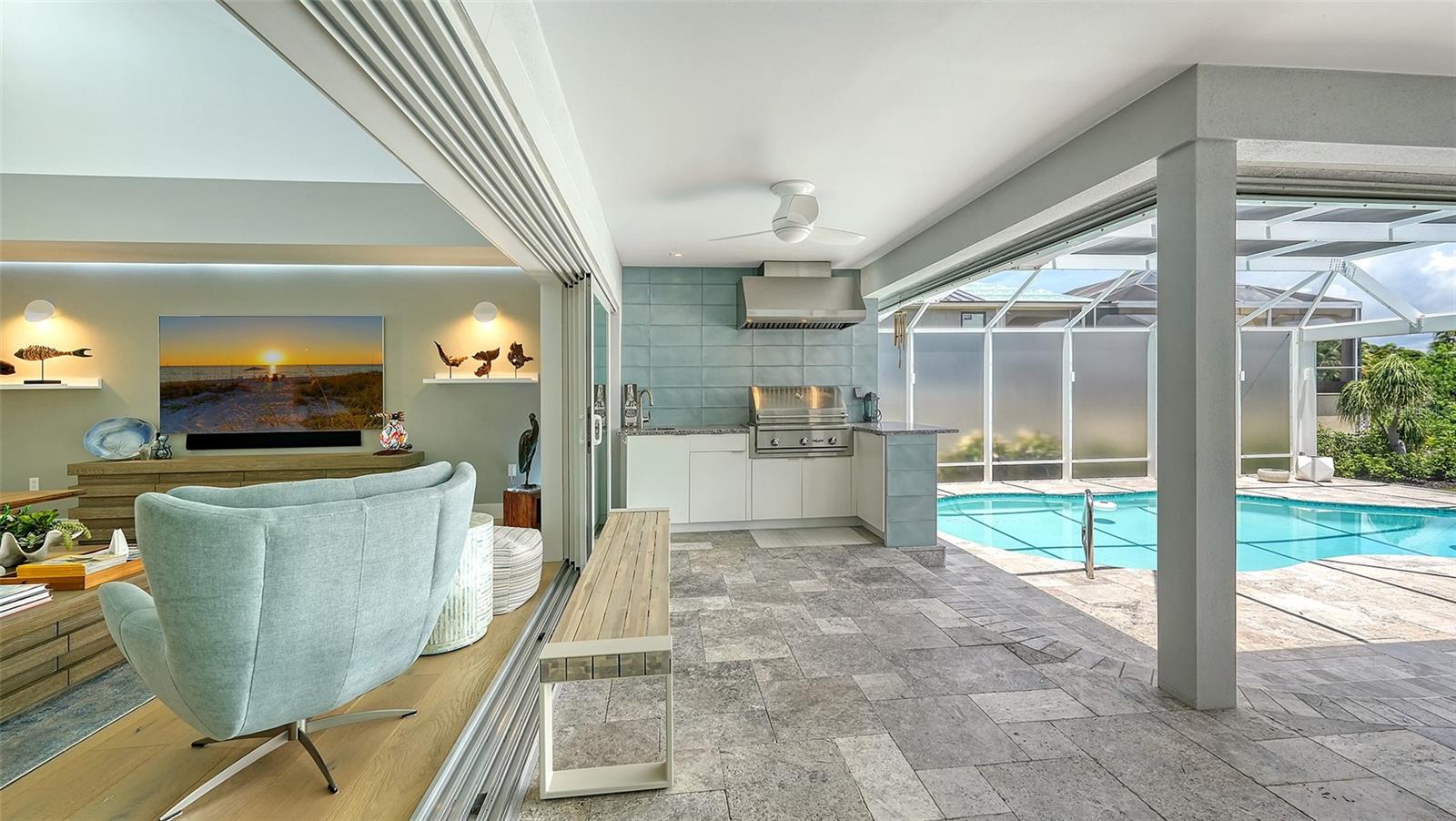 BAY ISLES - Residential