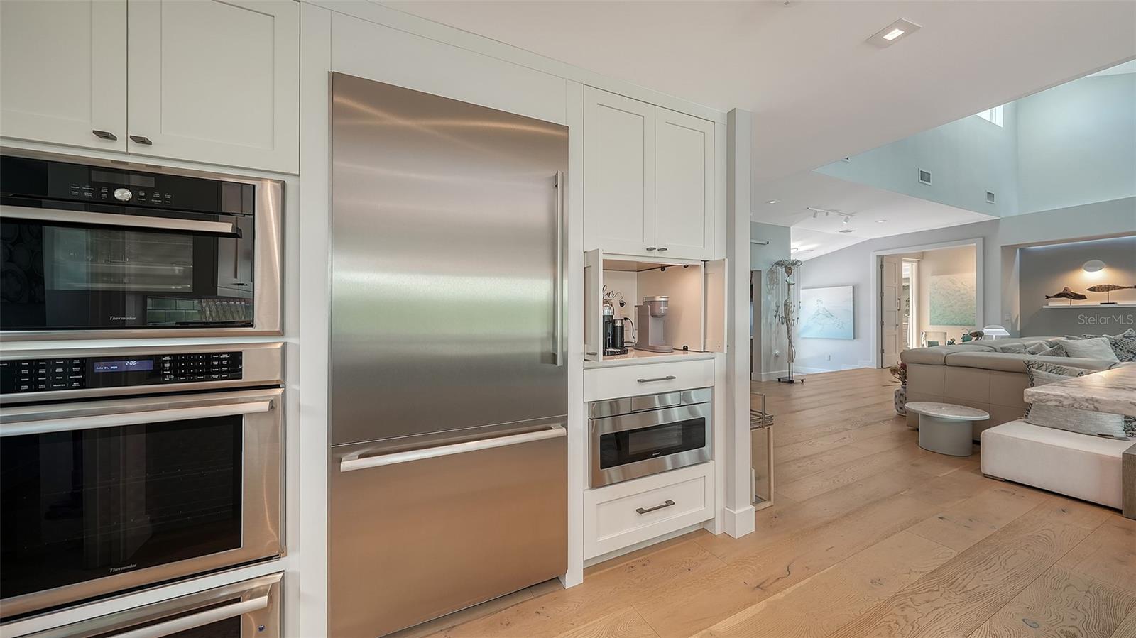 BAY ISLES - Residential